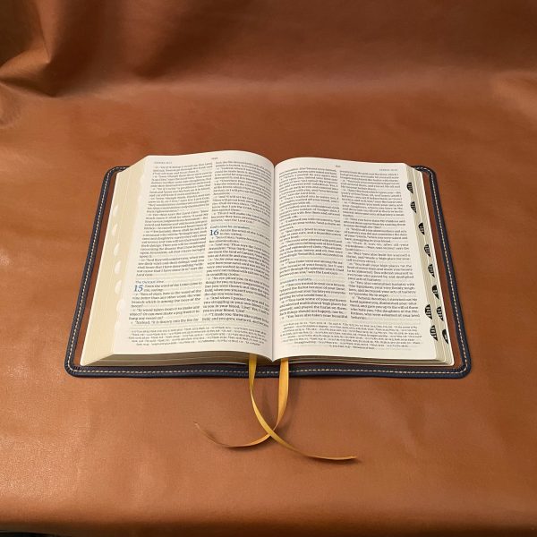 Bible Version - Single Column Journaling Bible - Image 5