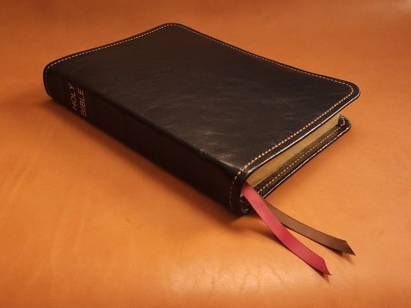 Black sheepskin leather LSB Wide Margin Bible with honey brown perimeter stitching and two ribbons - Image 6