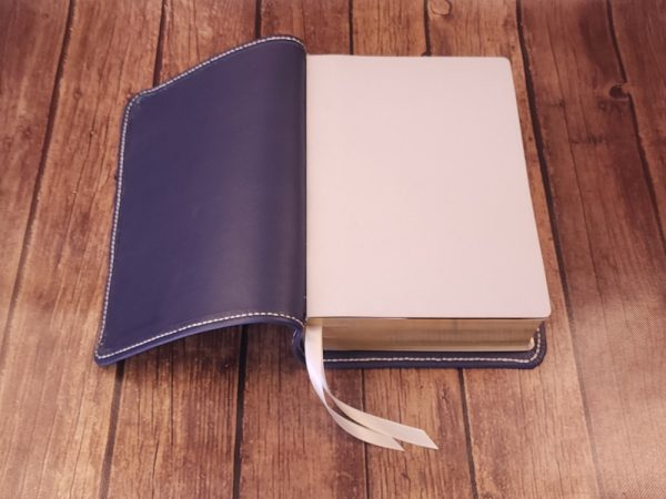 Blue cowhide leather Beautiful Word Bible with silver perimeter stitch and two silver ribbons - Image 5